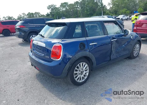 2015 Mini Hardtop Cooper z USA, uszkodzony, nr VIN WMWXS5C51FT827510